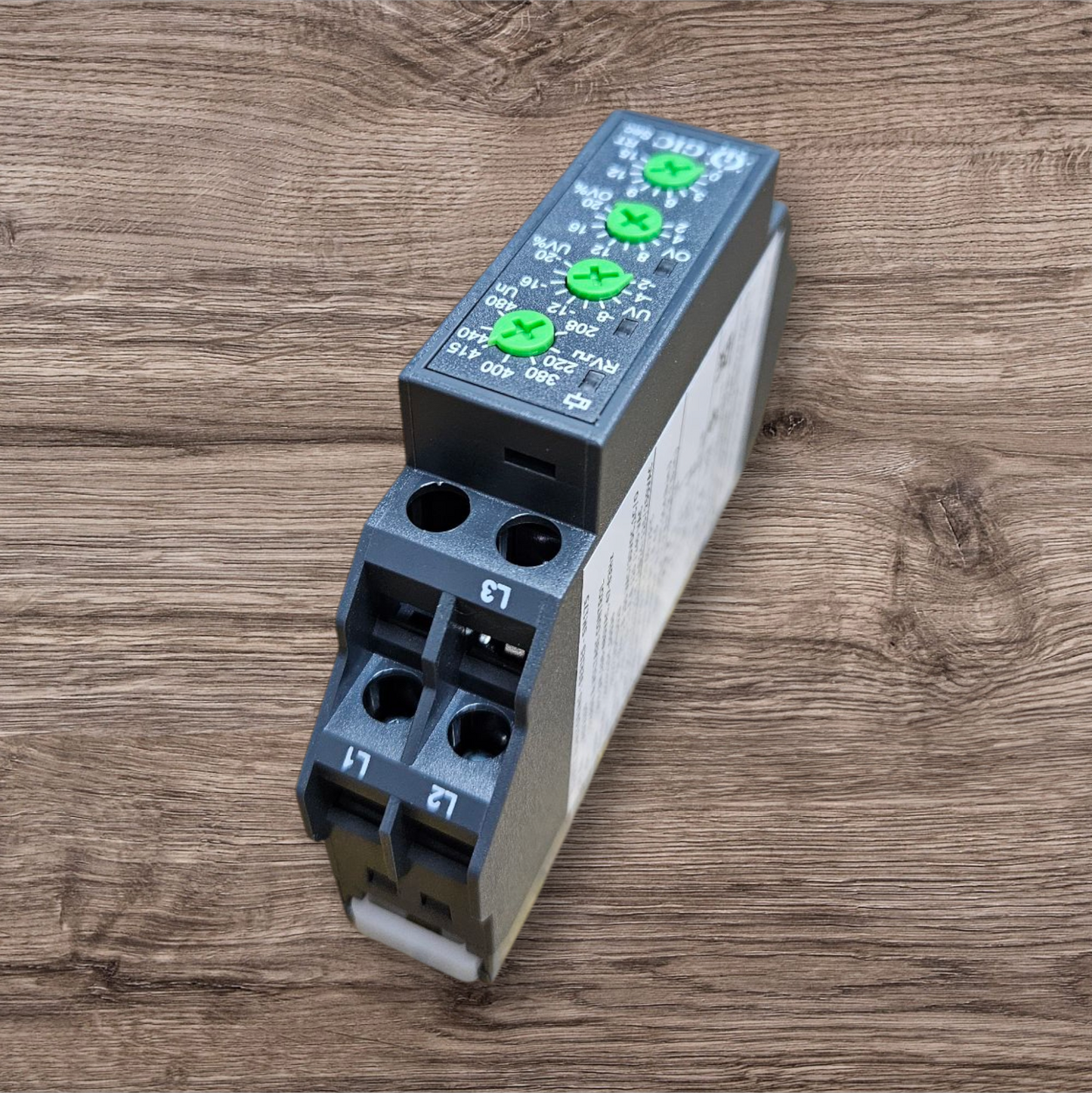 GIC, Supply & Monitoring Relay, Series - SM175