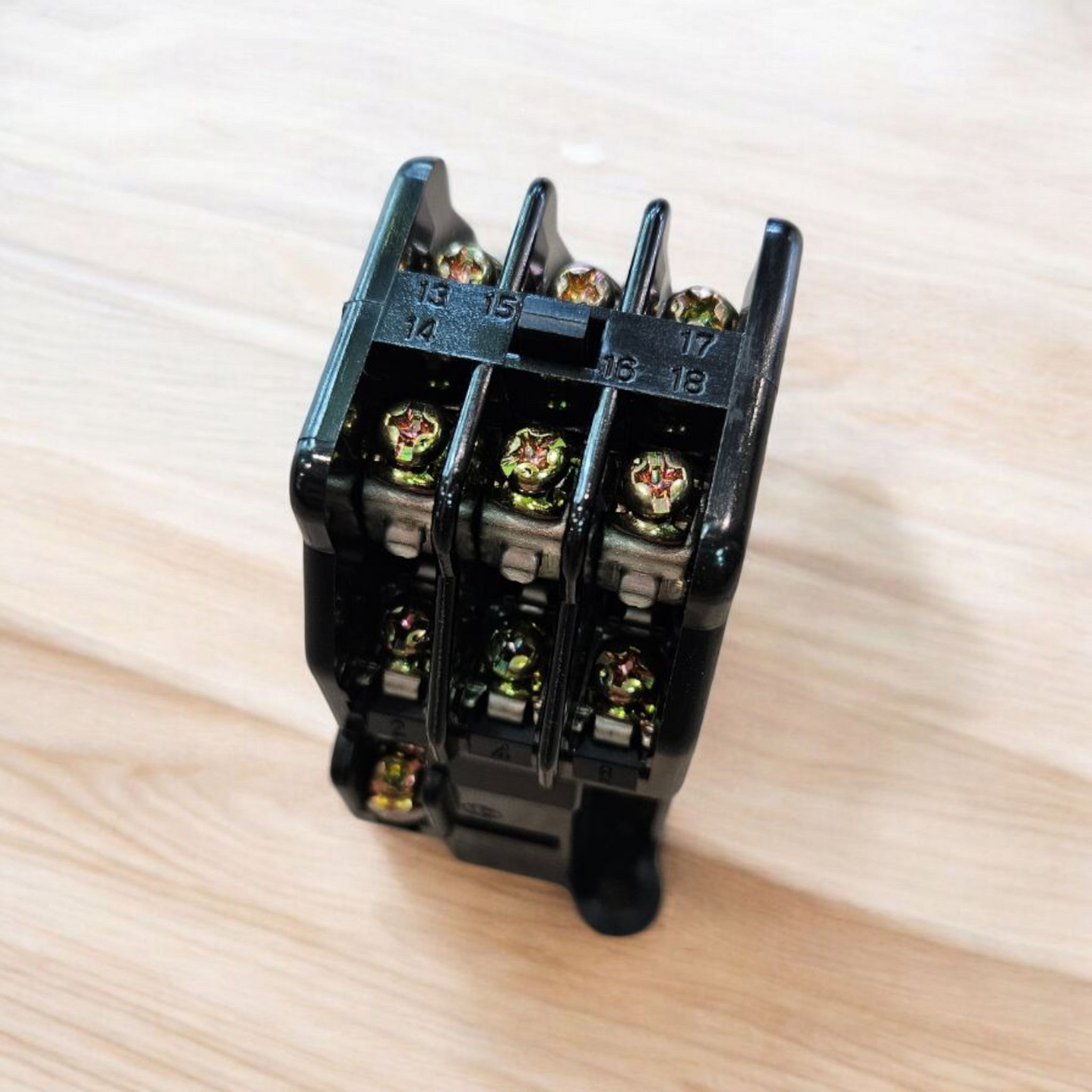 Fuji Auxiliary Contactor SRC50-2F, (3A+3B) 415-480VAC
