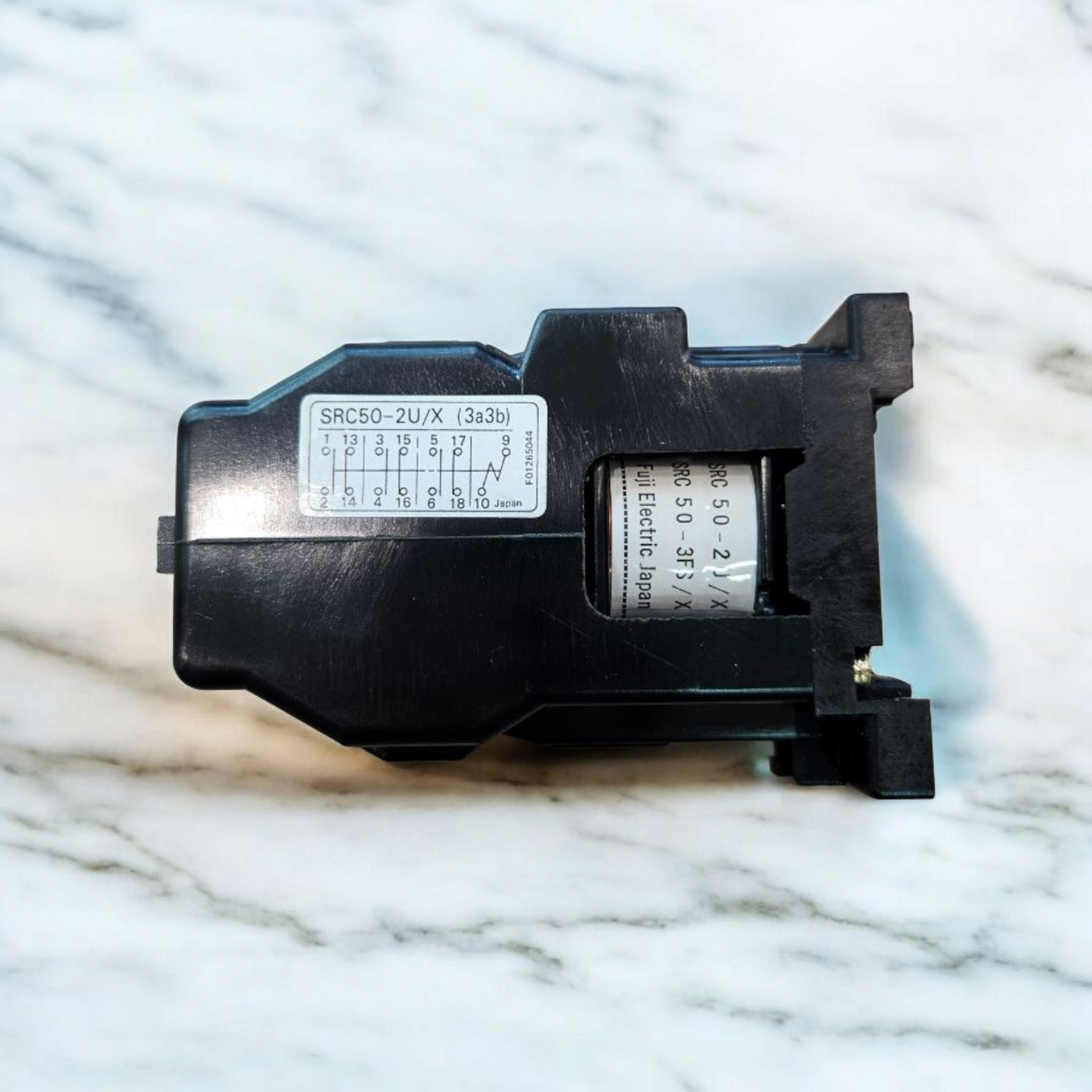 Fuji Auxiliary Contactor SRC50-2U/X (3A+3B) 220-240VAC