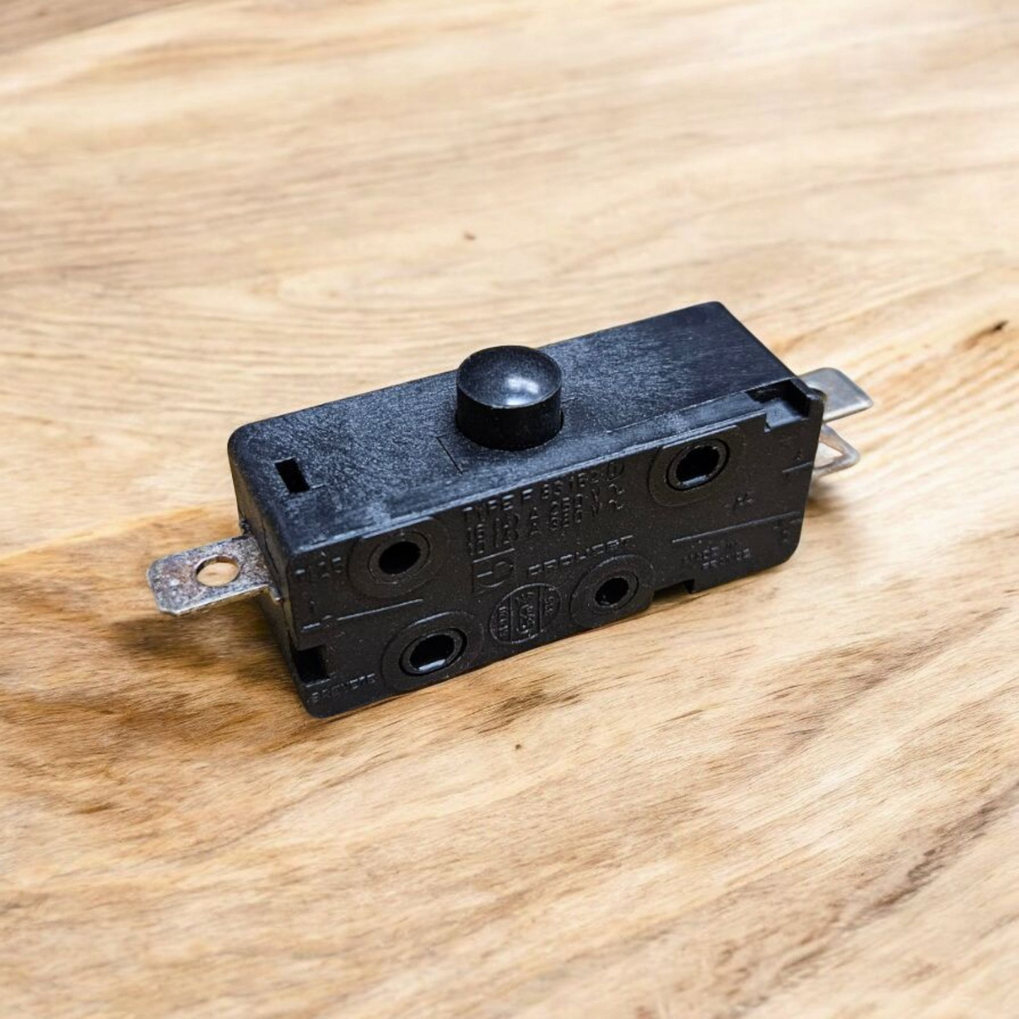 Crouzet Mirco Switch Type F 83152
