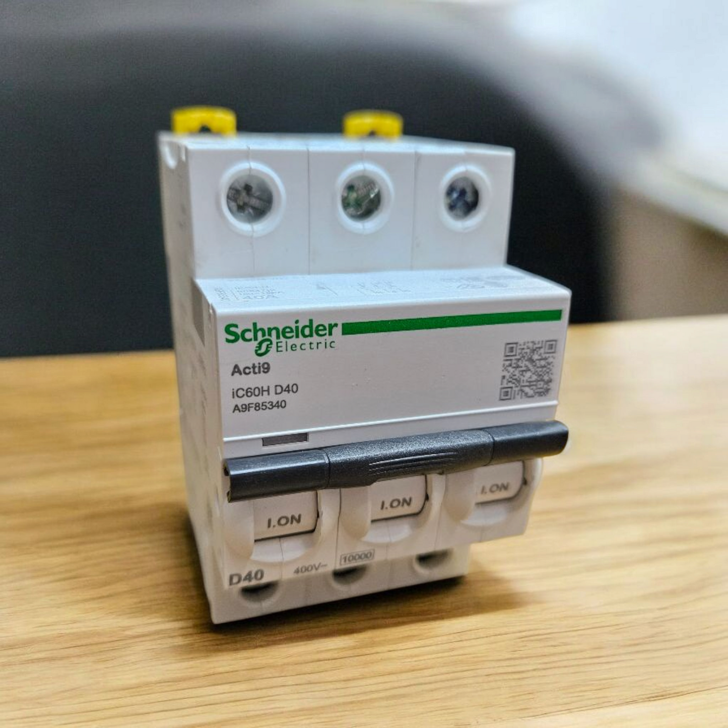Schneider MCB, IC60H, A9F85340, 3 Pole, D40