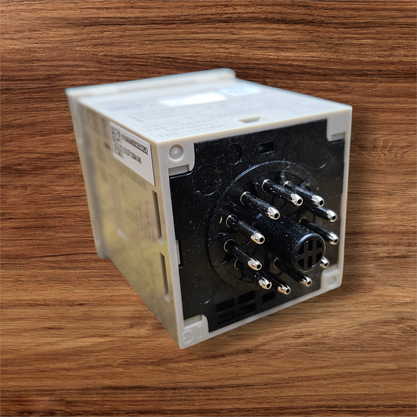 Omron Timer H3CR-A
