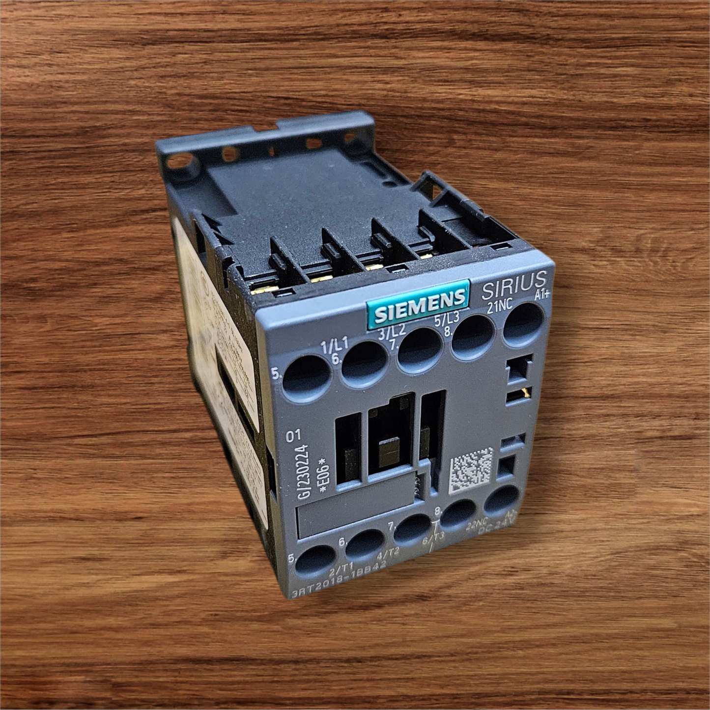 Siemens Magnetic Contactor 3RT2018-1BB42