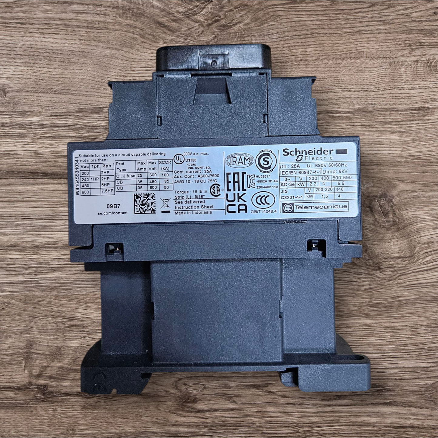 Schneider Contactor LC1D09M7 220VAC 4KW