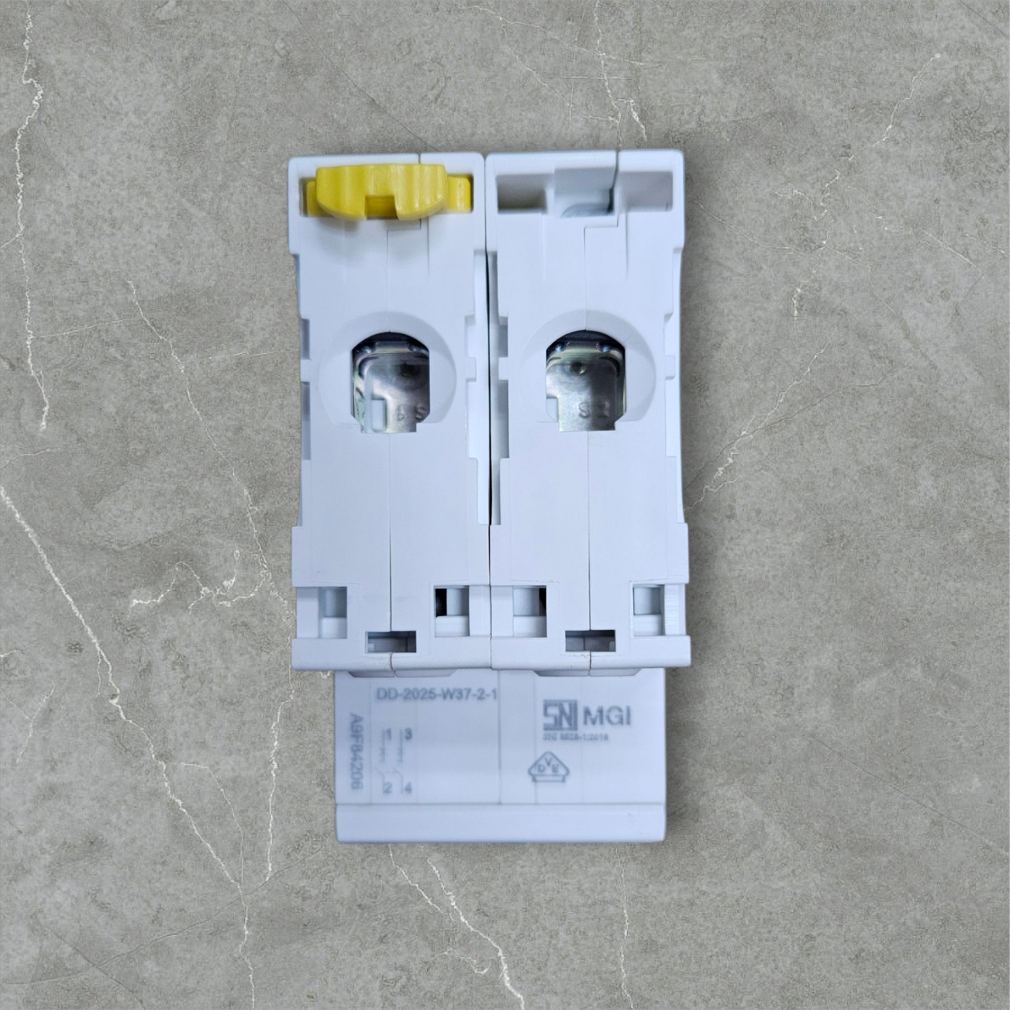 Schneider MCB A9F84206 IC60H C6, 2 Pole, 6A, Type C, 10kA