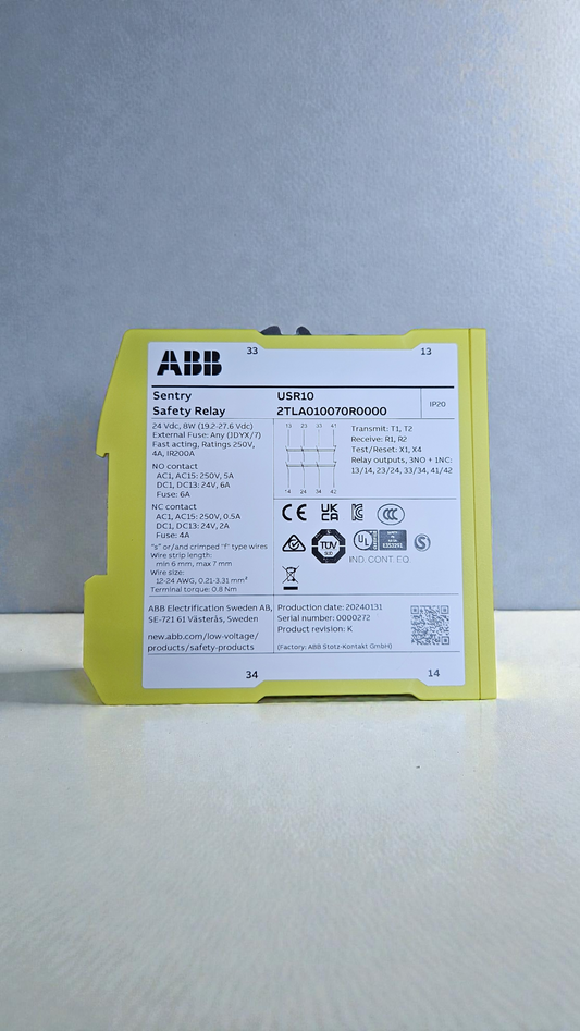 ABB Sentry Safety Relay USR10, 2TLA010070R0000