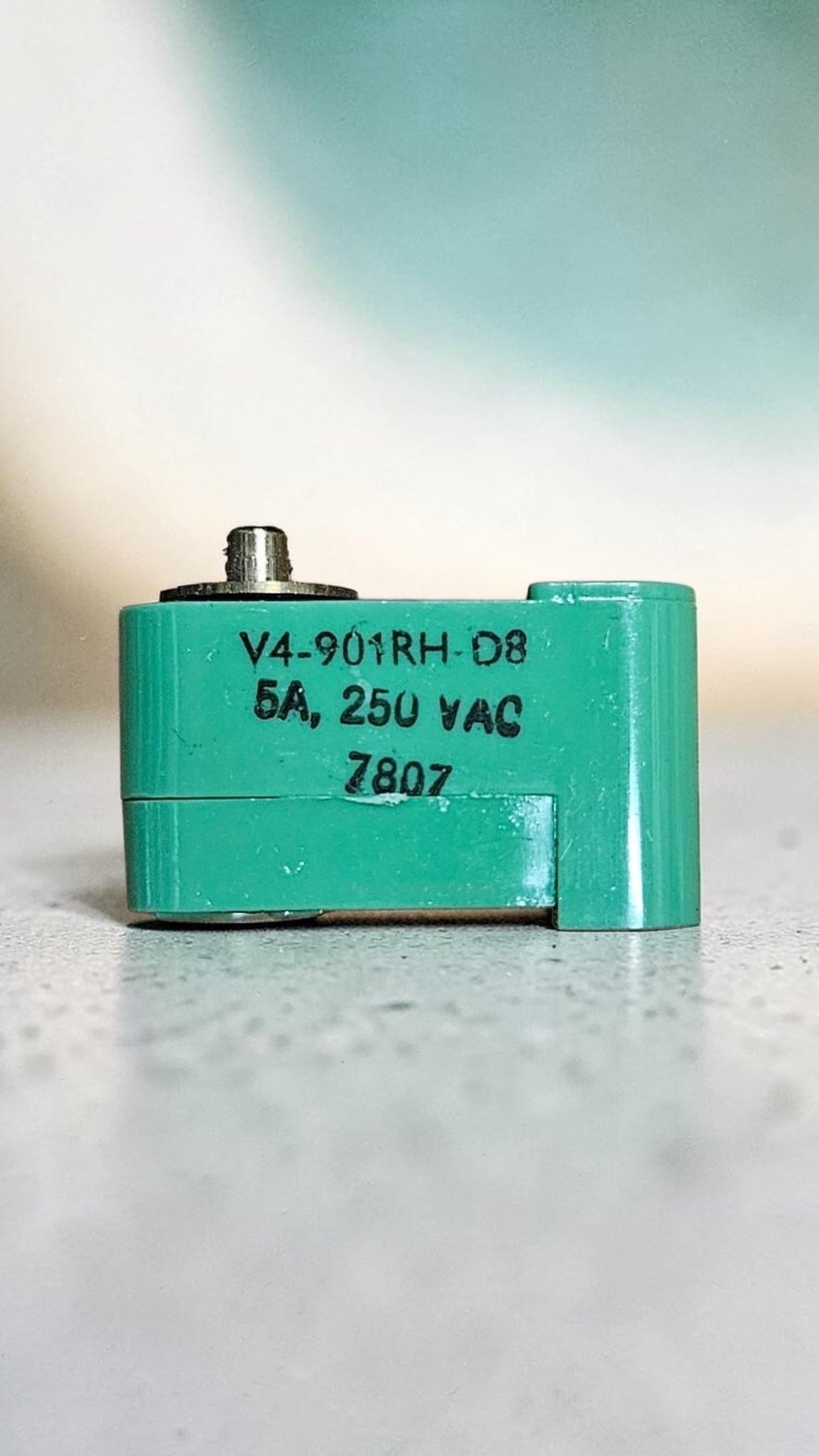 Honeywell Mirco Switch V4-901RH-D8