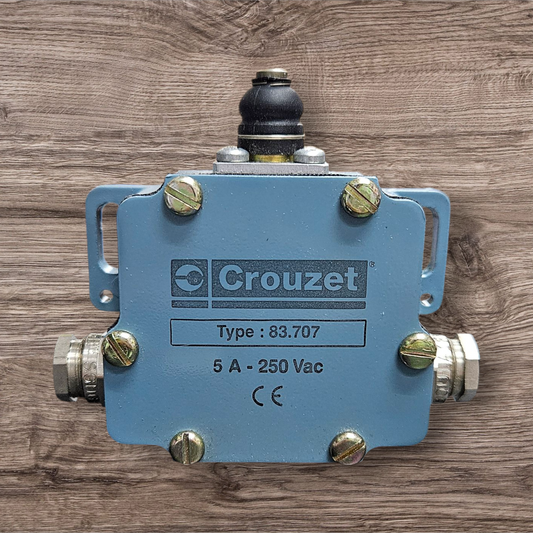 Crouzet Limit Switch 83.707