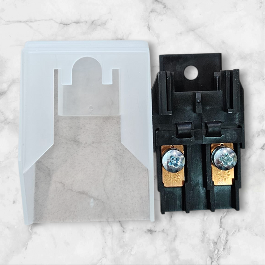 Flosser 324844 Maxi Type Fuse Holder with Cover- Made in Europe
