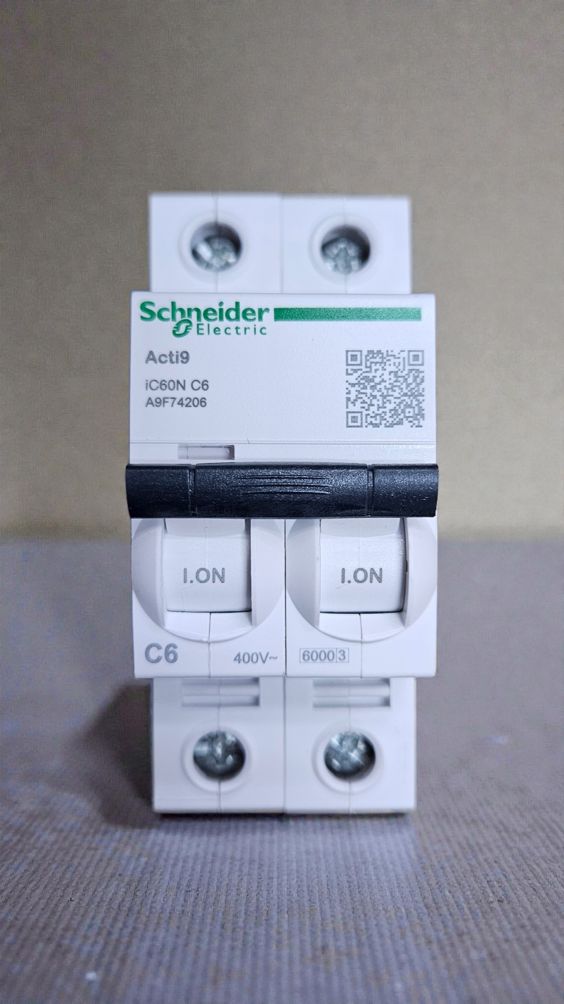 Schneider A9F74206 MCB, IC60N C6, 6kA