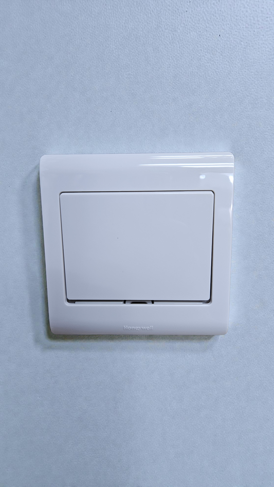 Honeywell R4781W1WHI 16AX 1G 1W Wide Rocker Switch