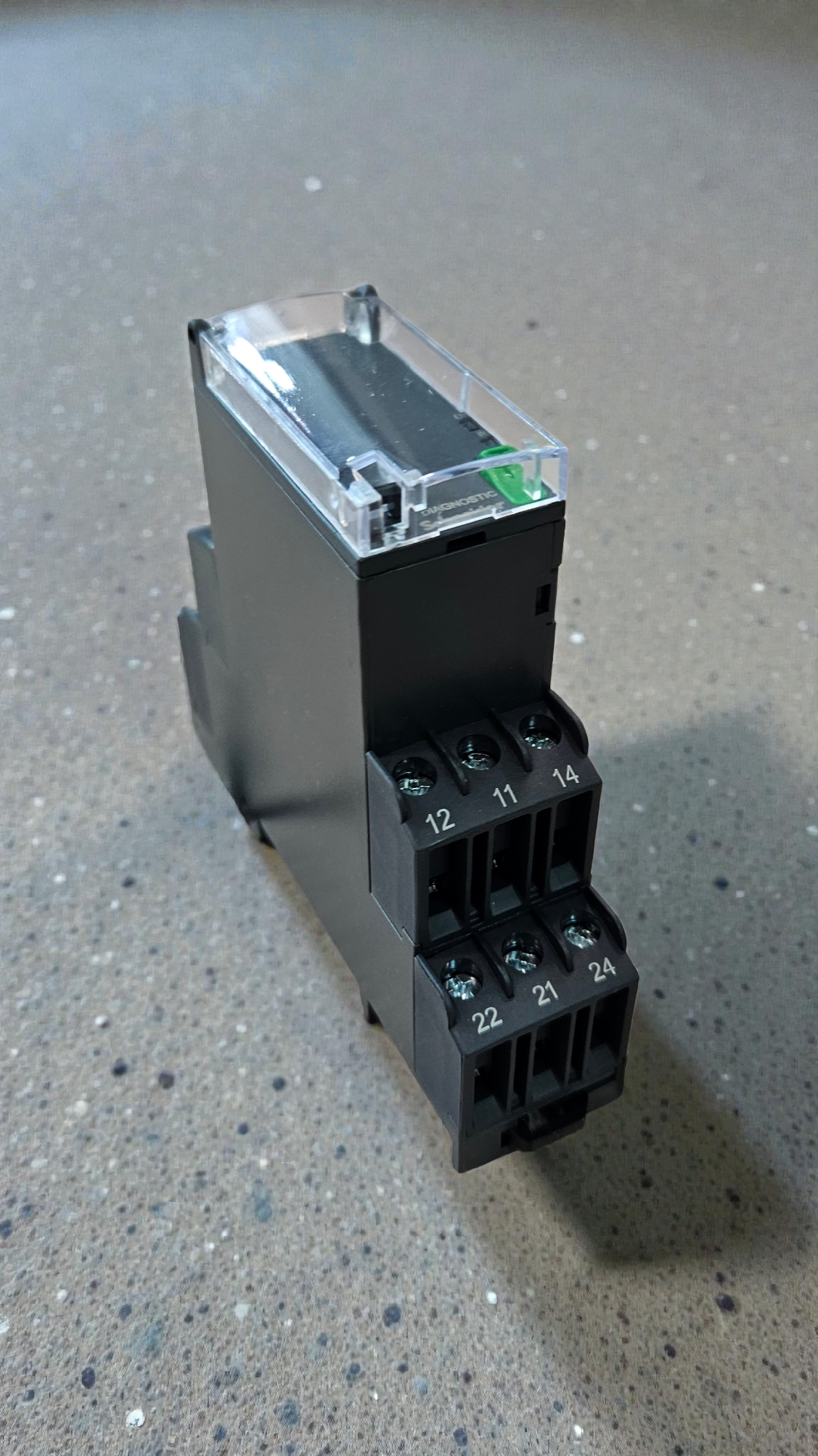 Schneider RM22TG20 3 Phase Control Relay