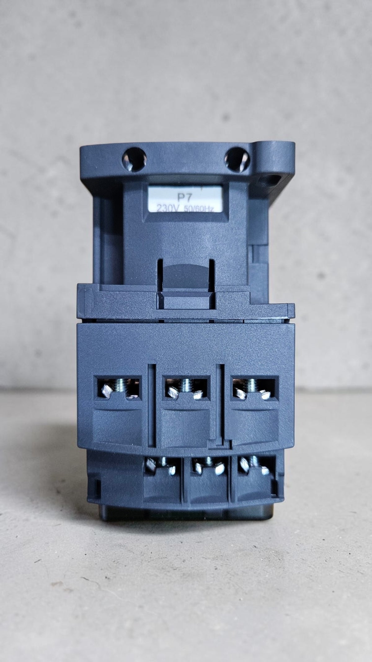 Schneider Auxiliary Contactor CAD32P7, 230VAC, 3NO+2NC
