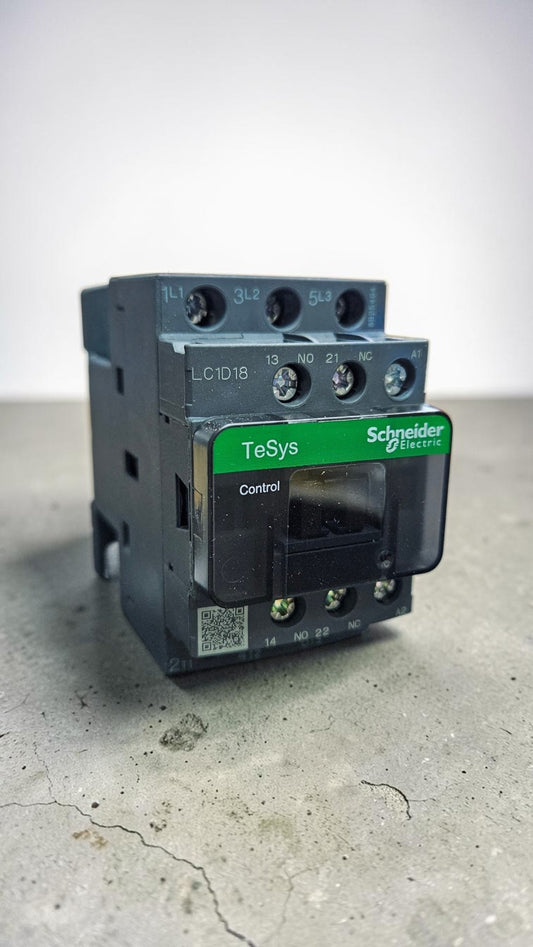 Schneider Contactor LC1D18P7 230VAC
