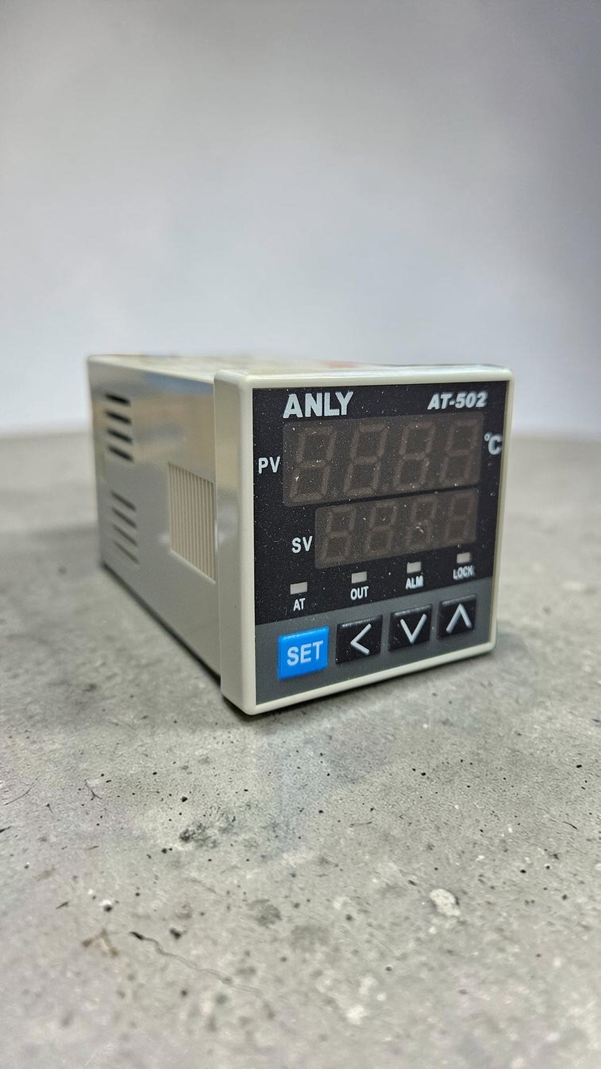 Anly Temperature Controller, AT-502, 48x48mm, 100-240VAC/DC