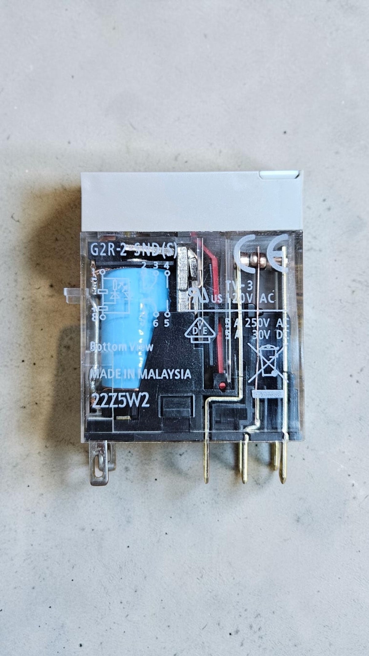 Omron Relay G2R-2-SND, 24VDC