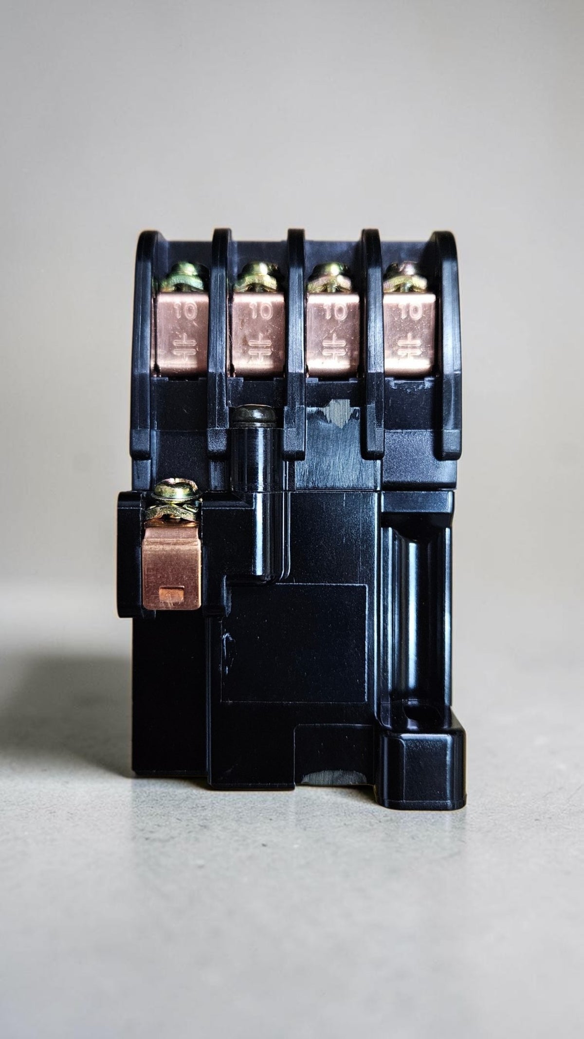 Matsushita FC-10, BMY6-10-4-6, AC Magnetic Contactor, 220-240VAC