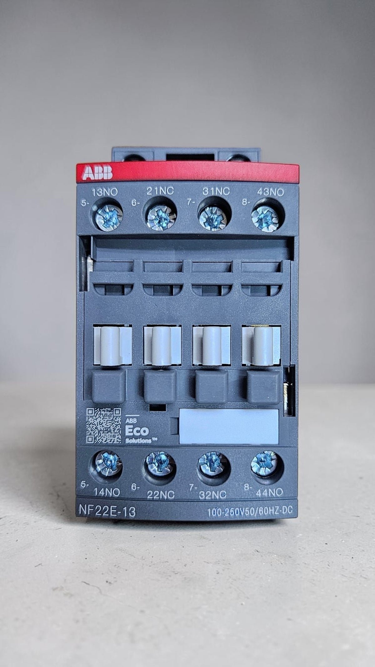 ABB NF22E-13, 4 Pole, Contactor Relay, 2NO+2NC, 100-250VAC/DC