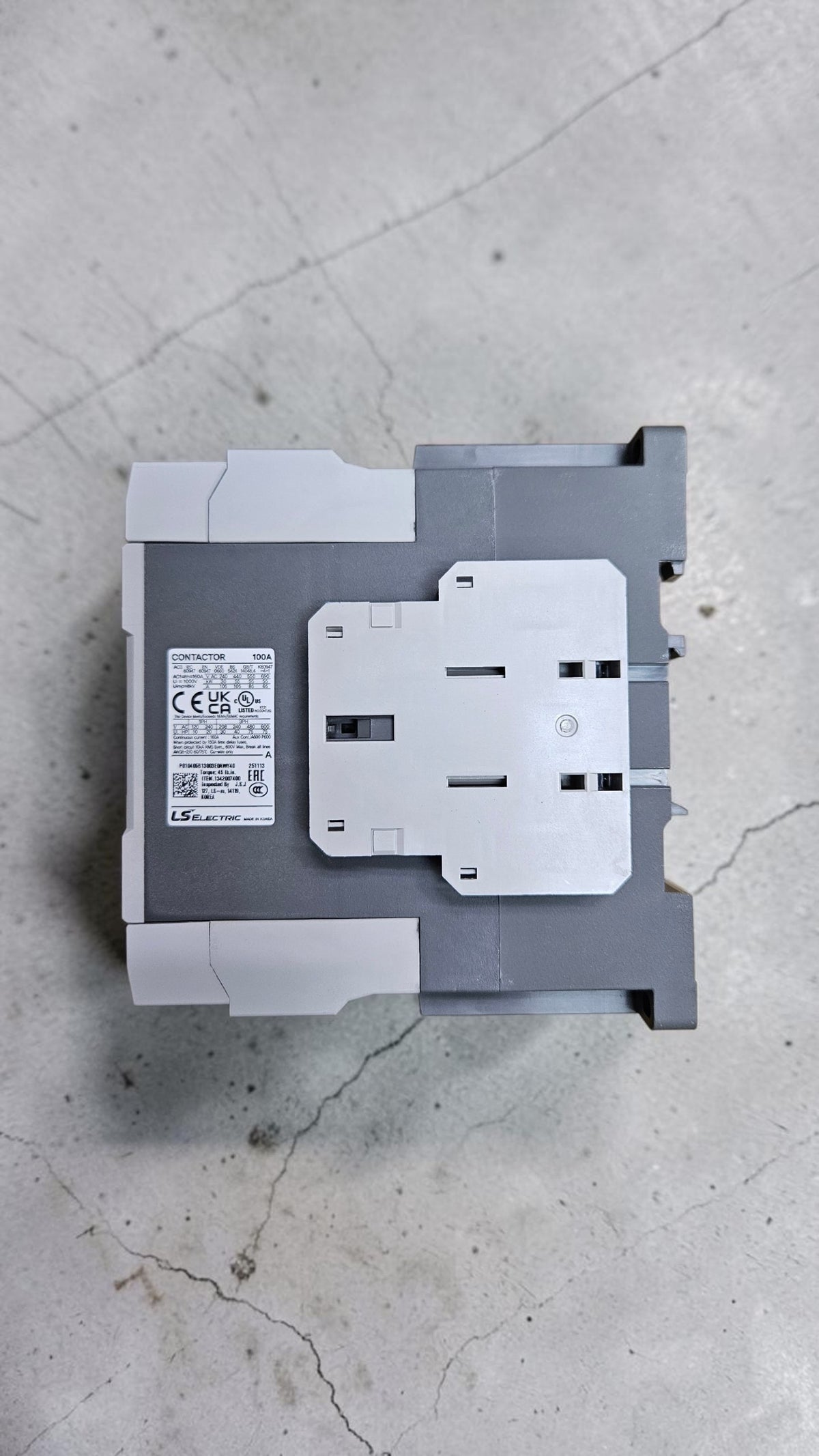 LS Electric MC-100a, 1A+1B, 415VAC Metasol Magnetic Contactor