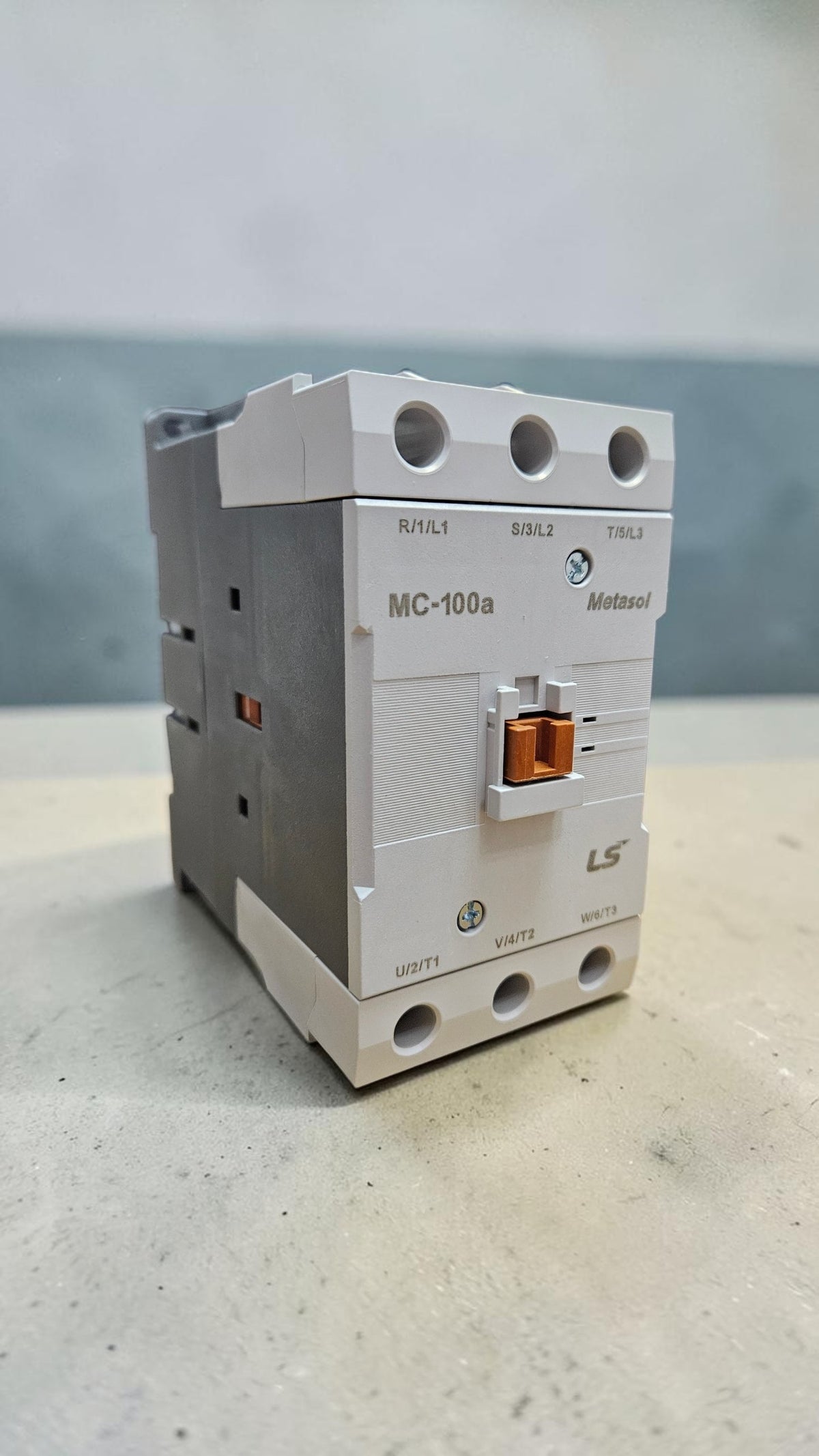 LS Electric MC-100a, 1A+1B, 415VAC Metasol Magnetic Contactor