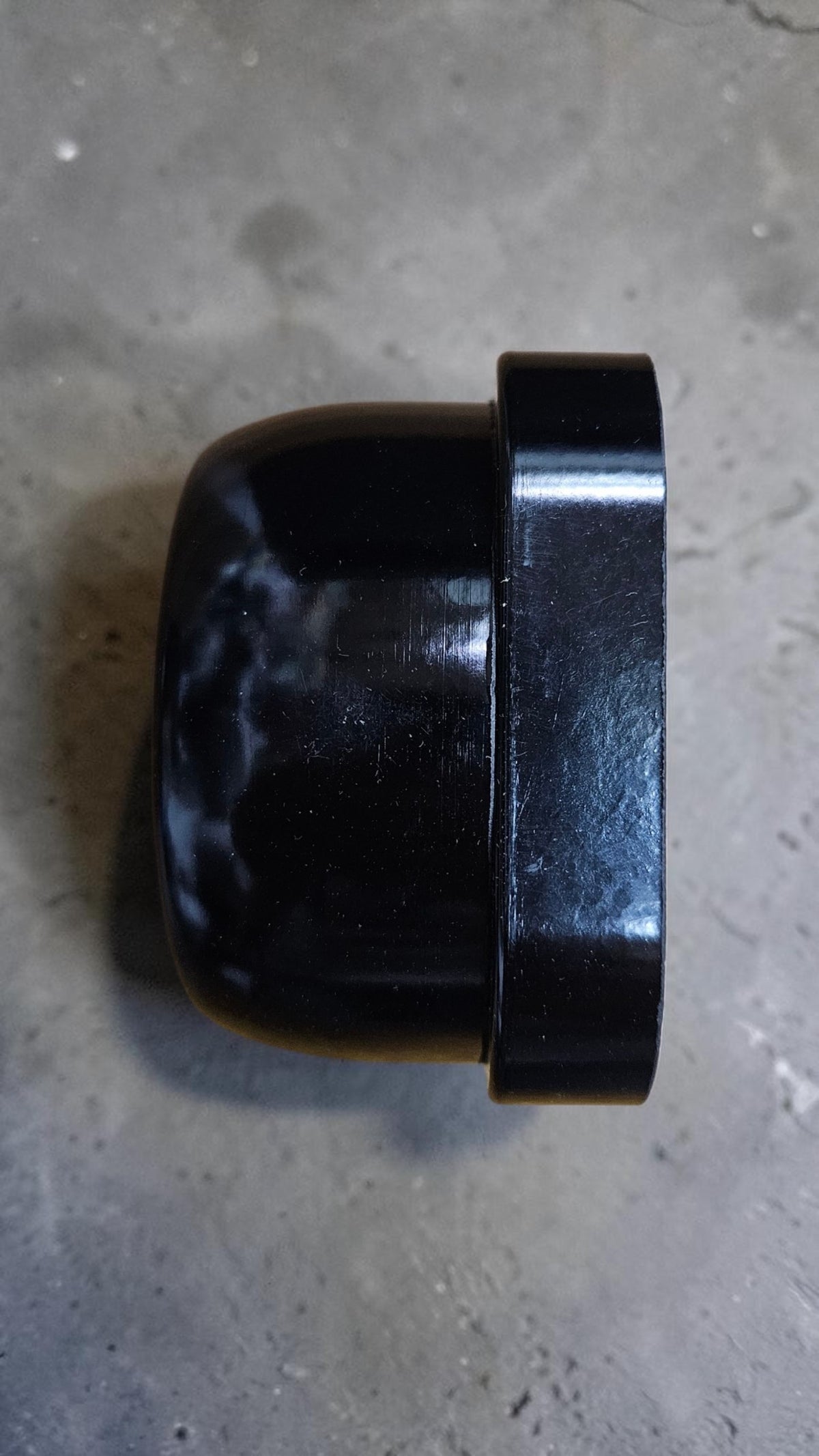 American Denki, 4321, 3 Pole, 4 Wire, Grounding at 30A, 250VAC, Surface Receptacle