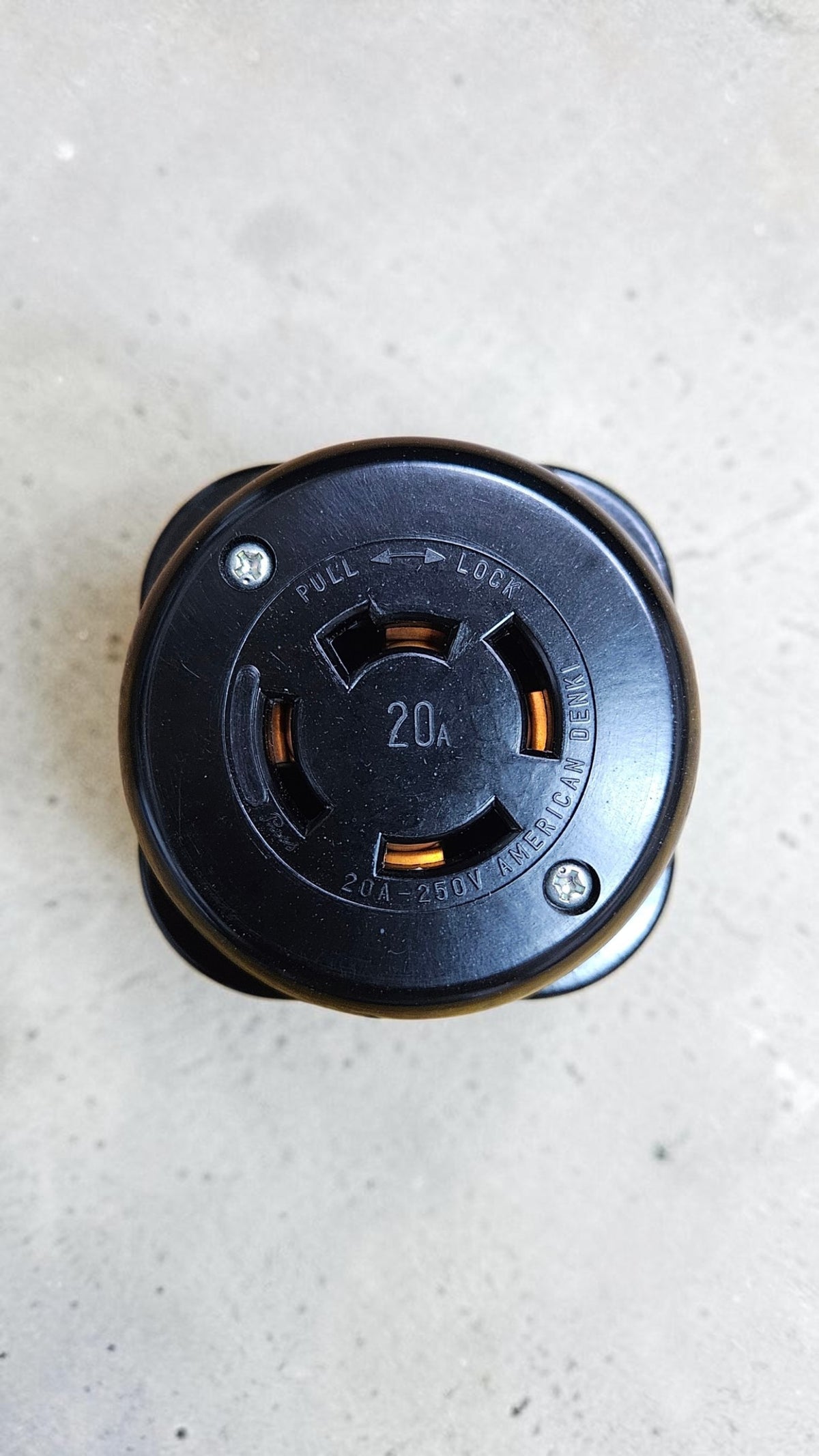 American Denki 4221, 3 Pole, 4 Wire, Grounding at 20A, 250VAC, Surface Receptacle