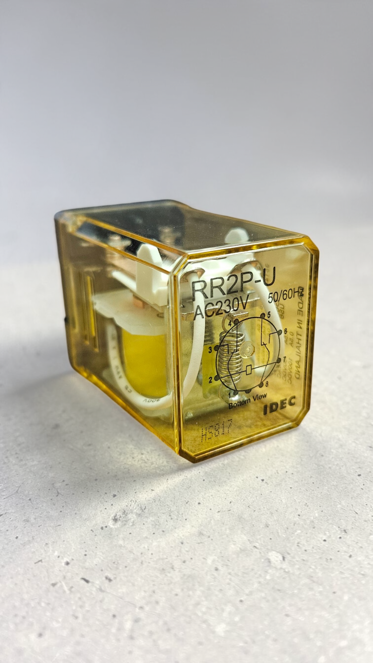 IDEC Relay RR2P-U, 230VAC