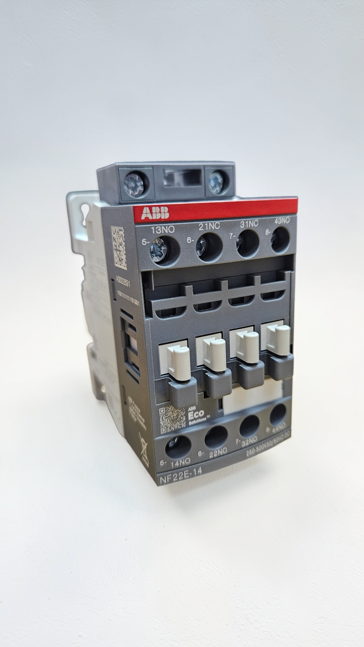 ABB NF22E-14 4 Pole Contactor 2NO+2NC 250-500VAC/DC