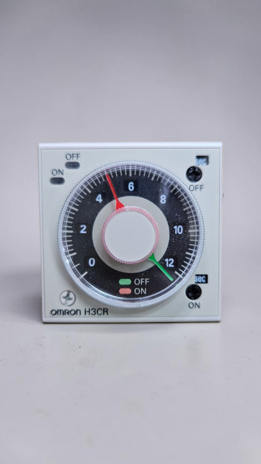 Omron H3CR-F8, Twin Timer, 100-250VAC/DC, Time 0.05S-300H