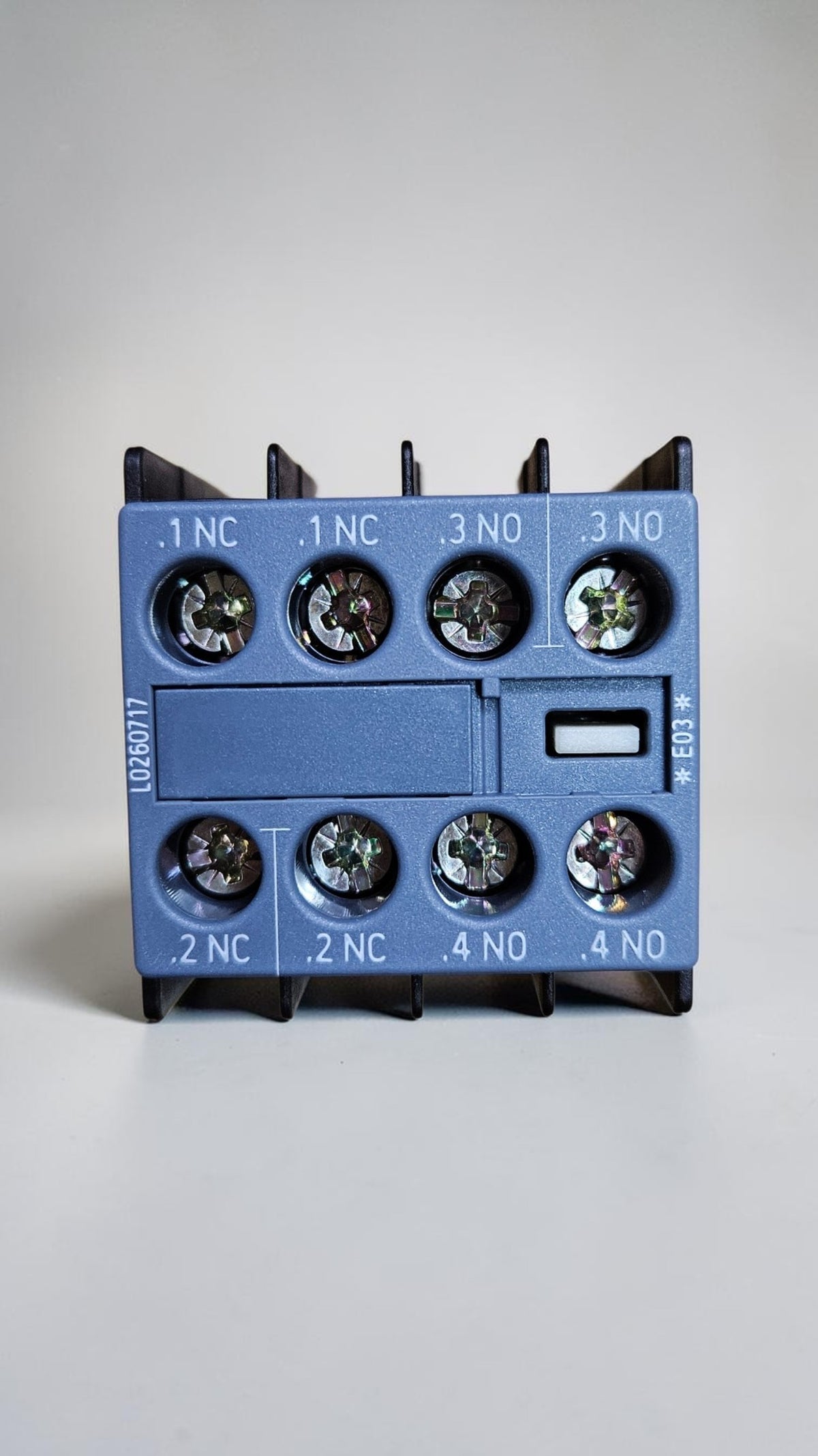 Siemens Auxillary Contact 3RH2911-1HA22, 2NO+2NC
